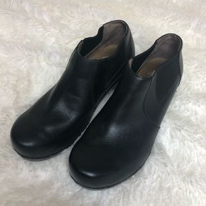 Dansko Marilyn Chelsea Ankle Boots Black